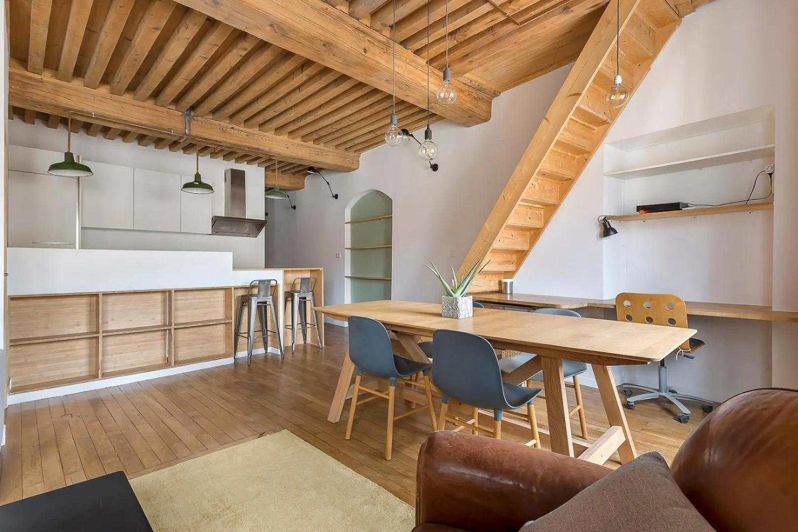 Appartement Hamac Suites - Le Plâtre - Place des Terreaux Lyon