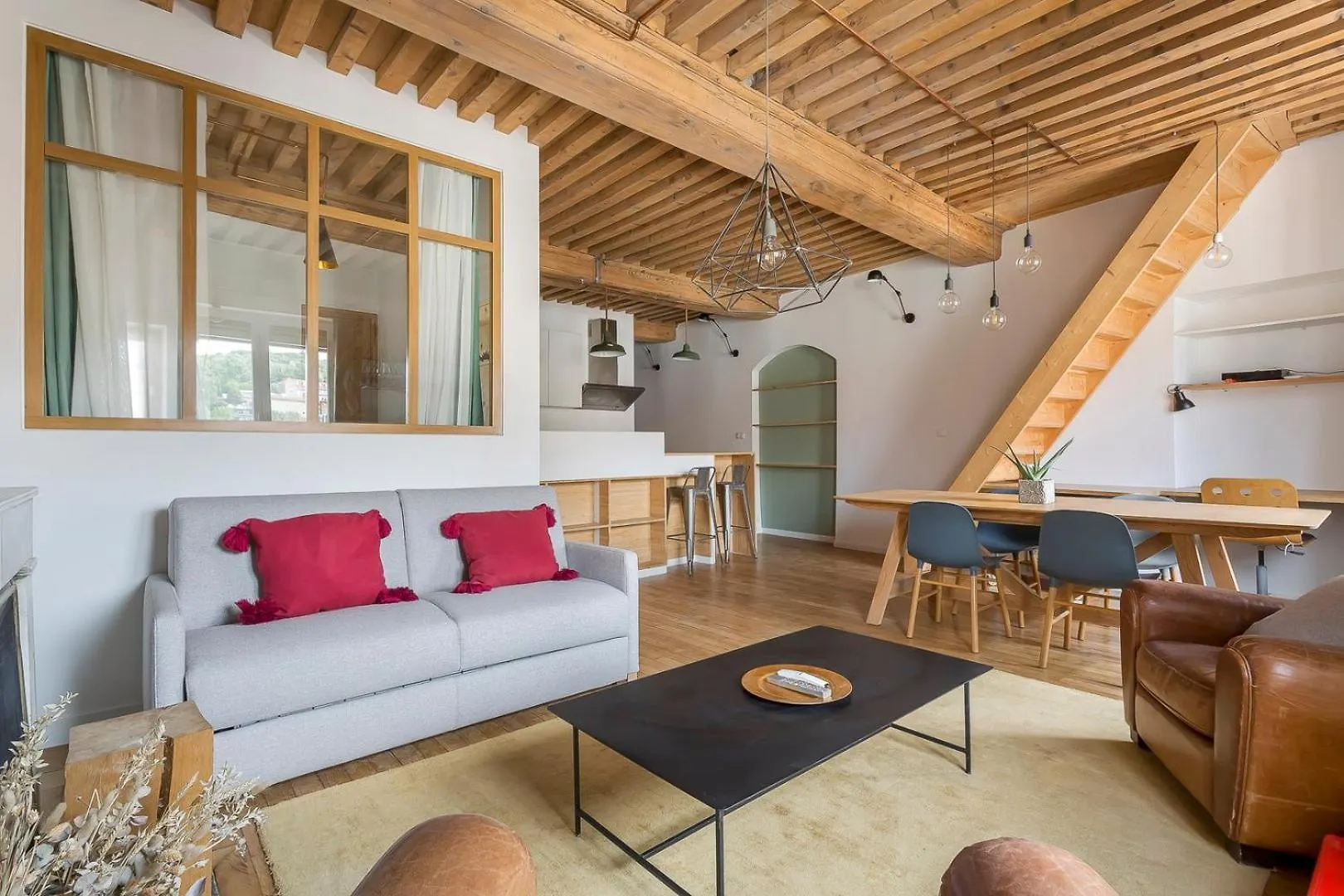 Appartement Hamac Suites - Le Plâtre - Place des Terreaux Lyon